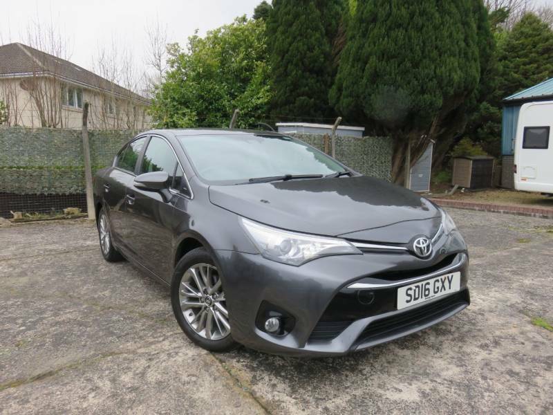 Compare Toyota Avensis 1.6D Business Edition SD16GXY Grey