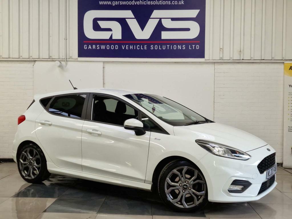 Compare Ford Fiesta 1.0T Ecoboost St-line Edition Euro 6 Ss ML20FVN White