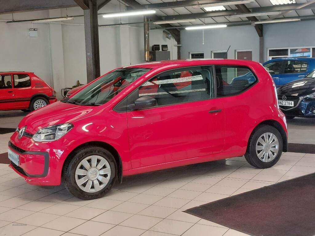 Compare Volkswagen Up 1.0 Take DGZ2961 Red