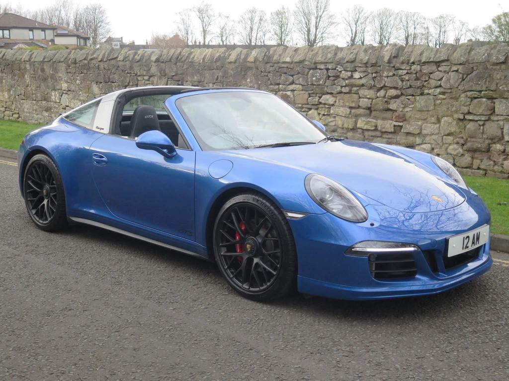 Compare Porsche 911 3.8 991 4 Gts Targa Pdk 4Wd Euro 6 Ss  Blue