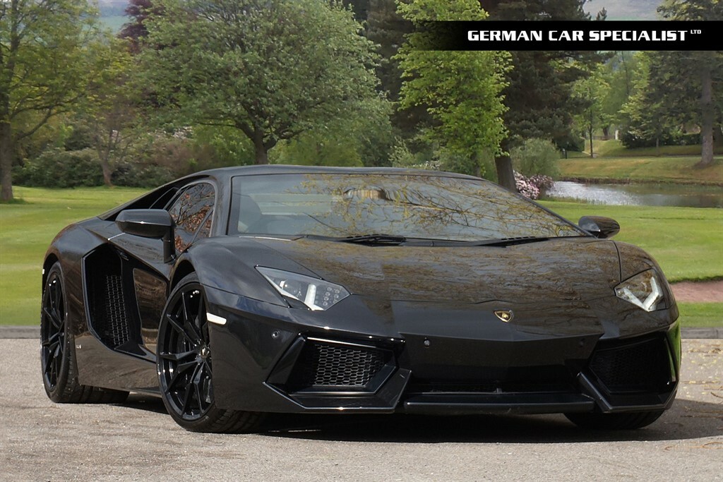 Compare Lamborghini Aventador 6.5L V12 Exceptional Example LA61DMZ Black