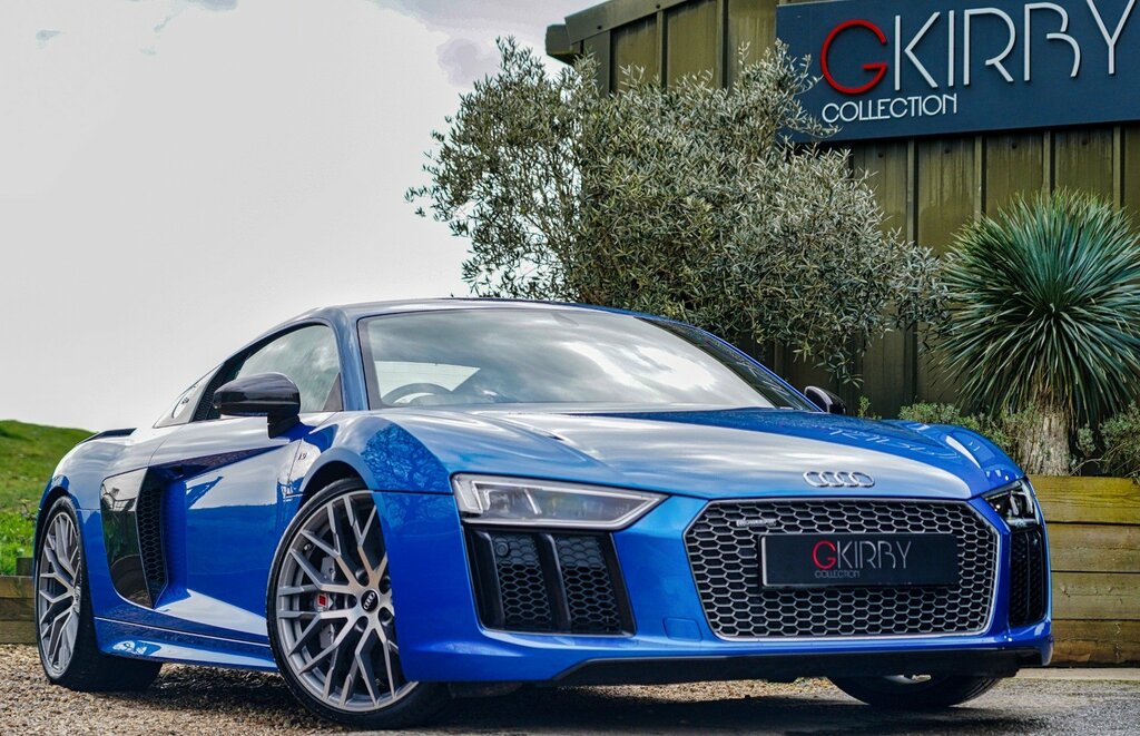 Compare Audi R8 V10 Plus  Blue