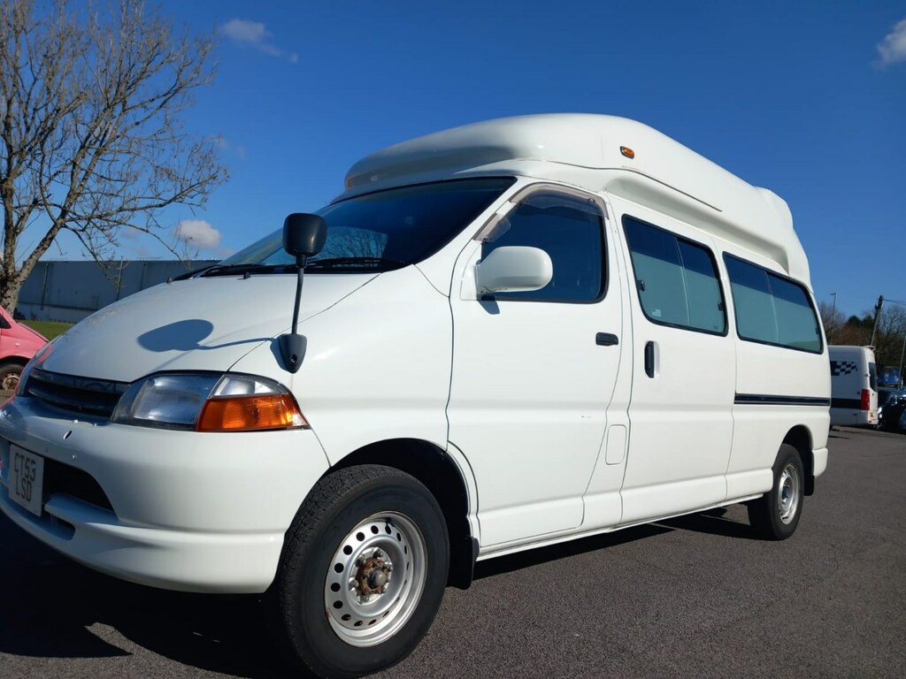 Compare Toyota Granvia 3.4 - Luxury Camper - Double Bed - High CT53LSD White
