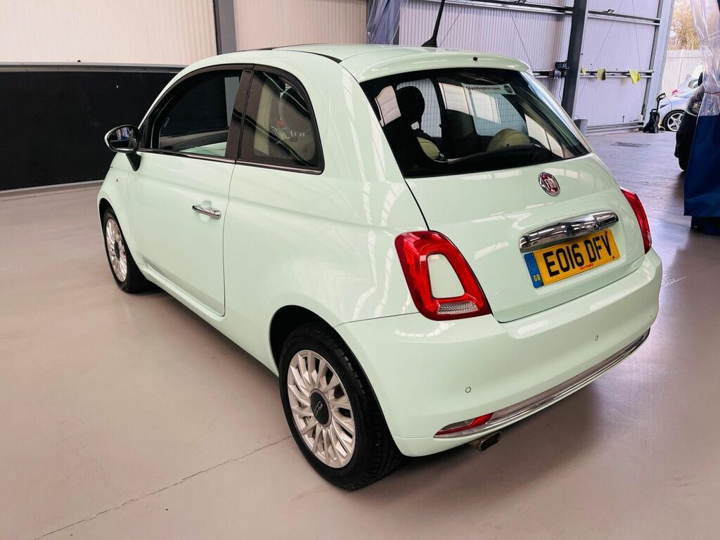 Compare Fiat 500 Hatchback 1.2 Lounge Euro 6 Ss 201616 EO16DFV Green