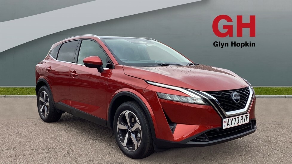 Compare Nissan Qashqai 1.3 Dig-t Mh 158 N-connecta Glass Rf Xtronic AY73RVP Red