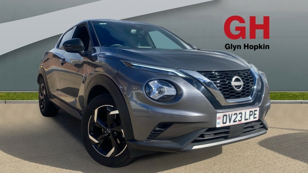 Compare Nissan Juke 1.0 Dig-t 114 N-connecta Dct OV23LPE Grey