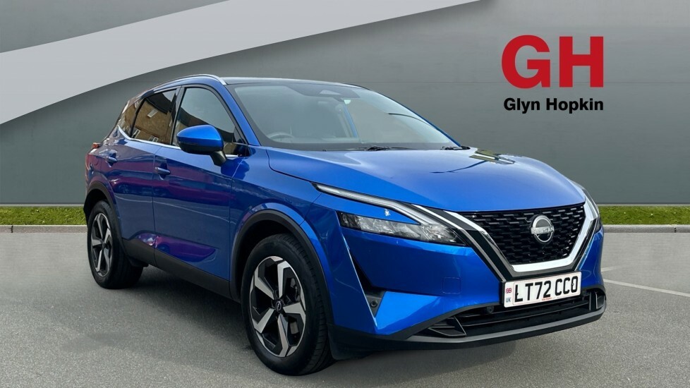 Compare Nissan Qashqai 1.3 Dig-t Mh N-connecta Glass Roof LT72CCO Blue