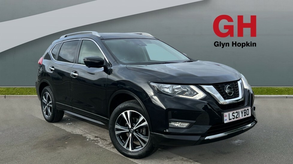 Compare Nissan X-Trail 1.3 Dig-t 158 N-connecta Dct LS21YBO Black
