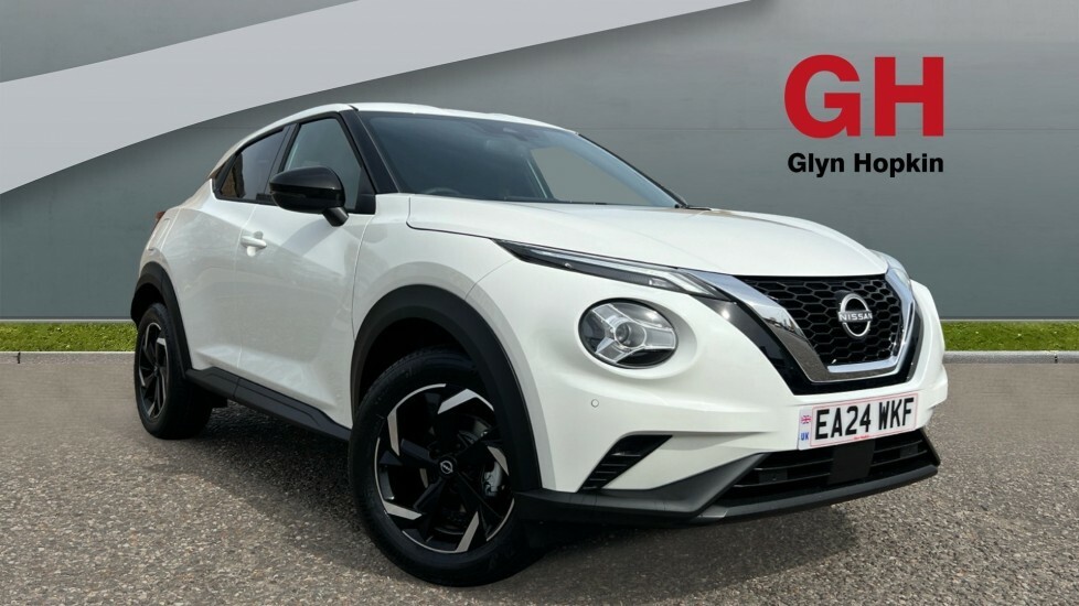 Compare Nissan Juke 1.0 Dig-t 114 N-connecta Dct EA24WKF White