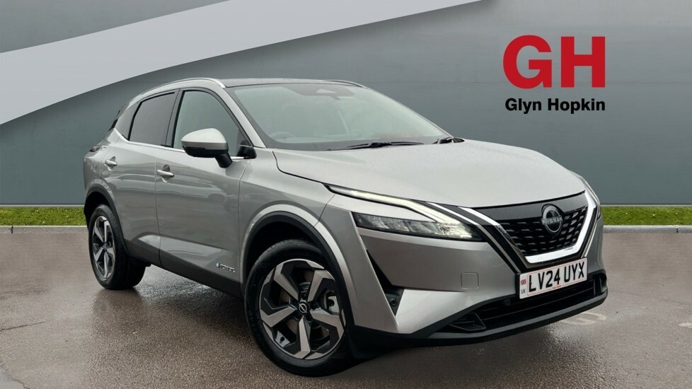 Compare Nissan Qashqai 1.5 E-power N-connecta Glass Roof LV24UYX Silver