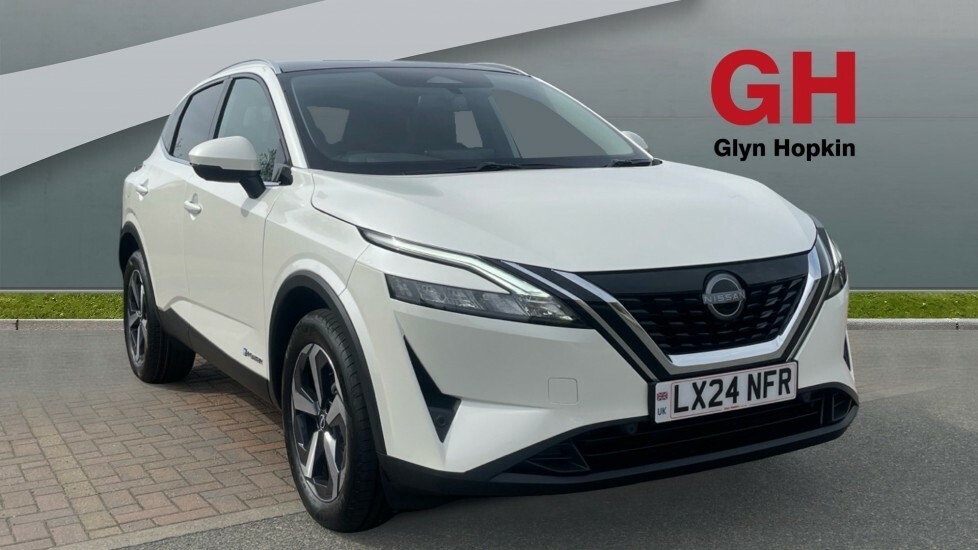 Compare Nissan Qashqai 1.5 E-power N-connecta Glass Roof LX24NFR White