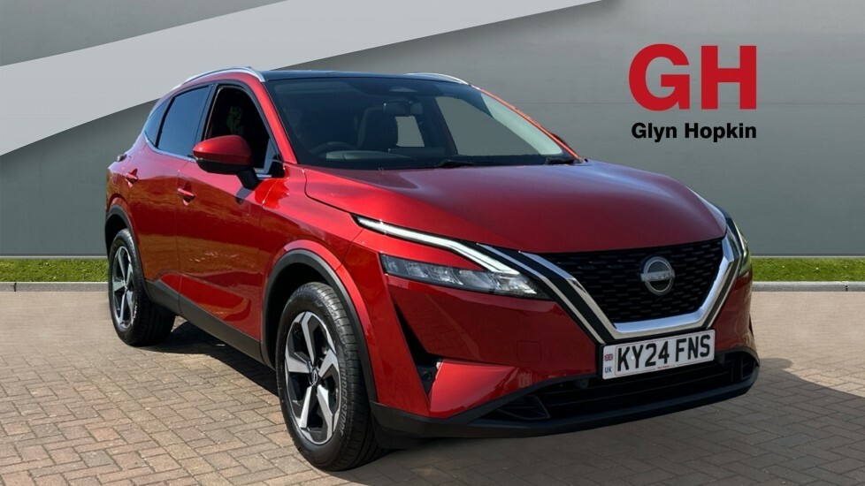 Compare Nissan Qashqai 1.3 Dig-t Mh N-connecta Glass Roof KY24FNS Red