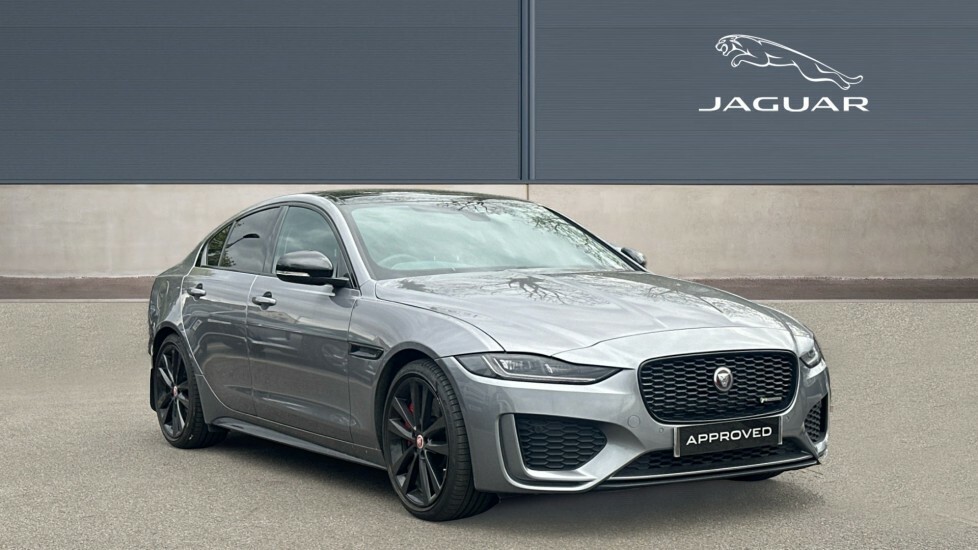 Jaguar XE R-dynamic Black Grey #1