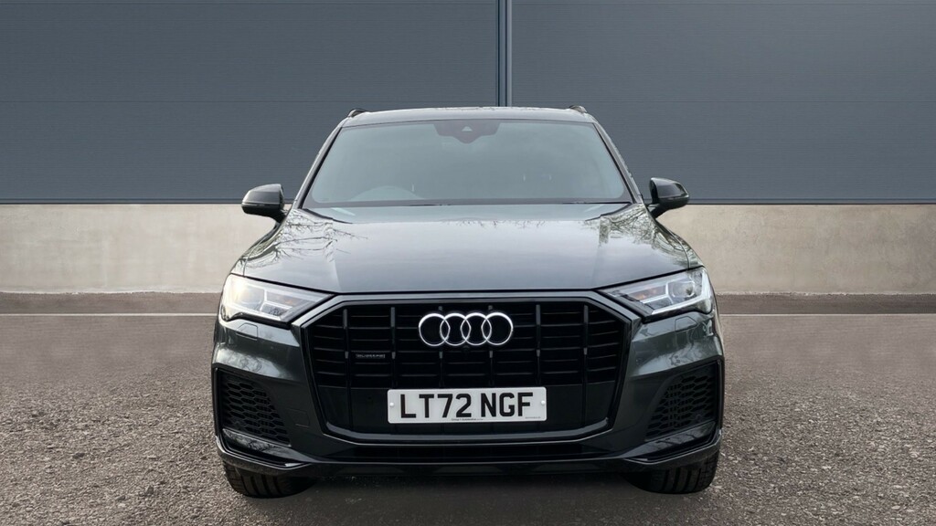 Compare Audi Q7 Black Edition LT72NGF Grey