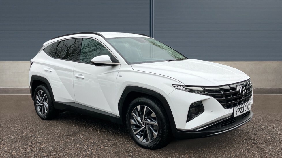 Compare Hyundai Tucson Premium YP23GVX White