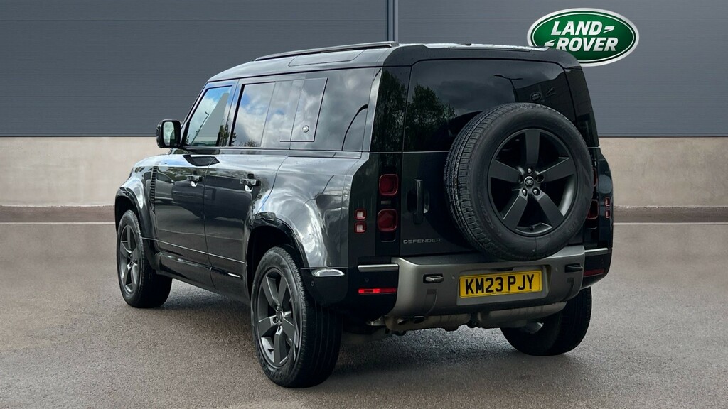 Compare Land Rover Defender X-dynamic Hse KM23PJY Grey