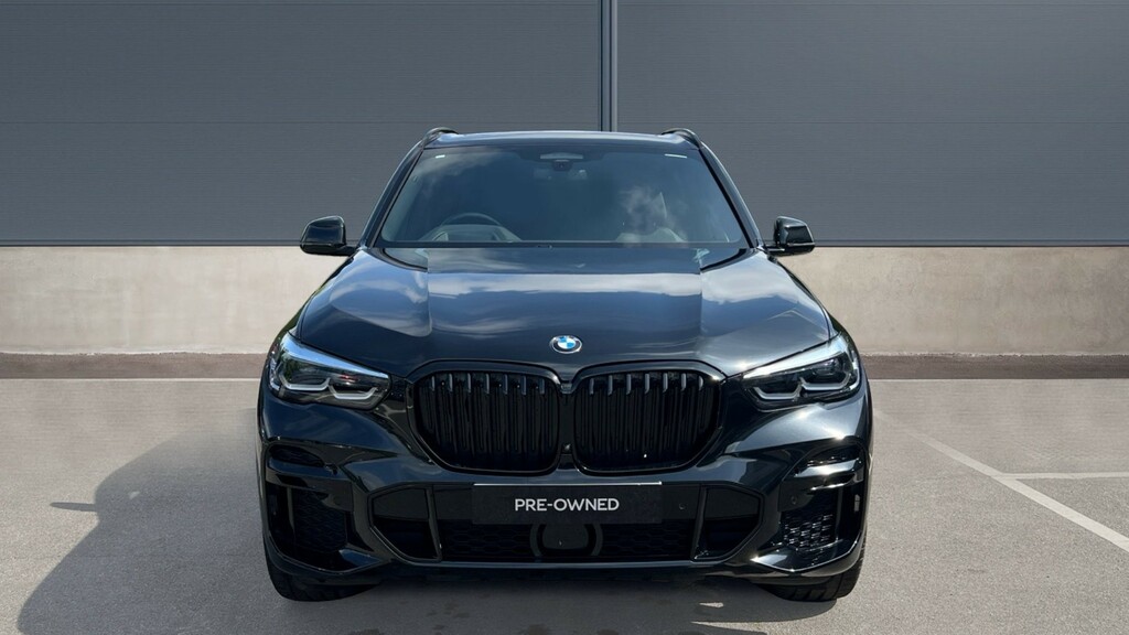 Compare BMW X5 M M Sport - Vat Q LL22AHG Black