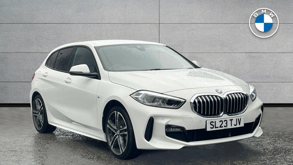 Compare BMW 1 Series 118I M Sport SL23TJV White