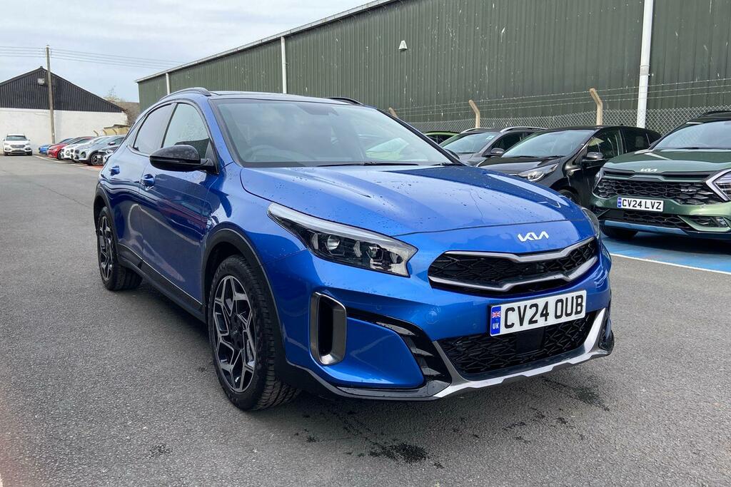 Compare Kia Xceed My24 1.5 Gt Line S T-gdi 158 CV24OUB Blue