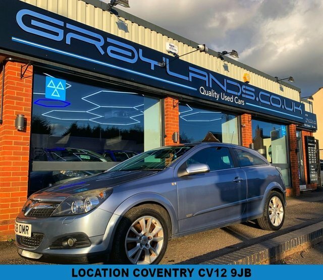 Compare Vauxhall Astra 1.9 Design Cdti 150 Bhp KT08OMR Silver