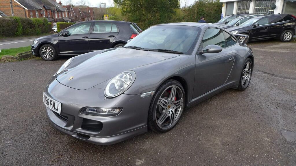 Compare Porsche 911 Coupe YN56FMJ Grey