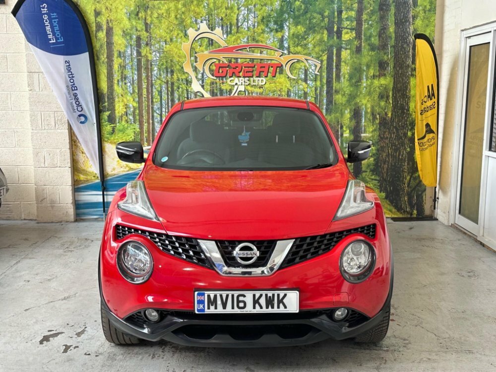 Compare Nissan Juke 1.2 Dig-t N-connecta Euro 6 Ss MV16KWK Red