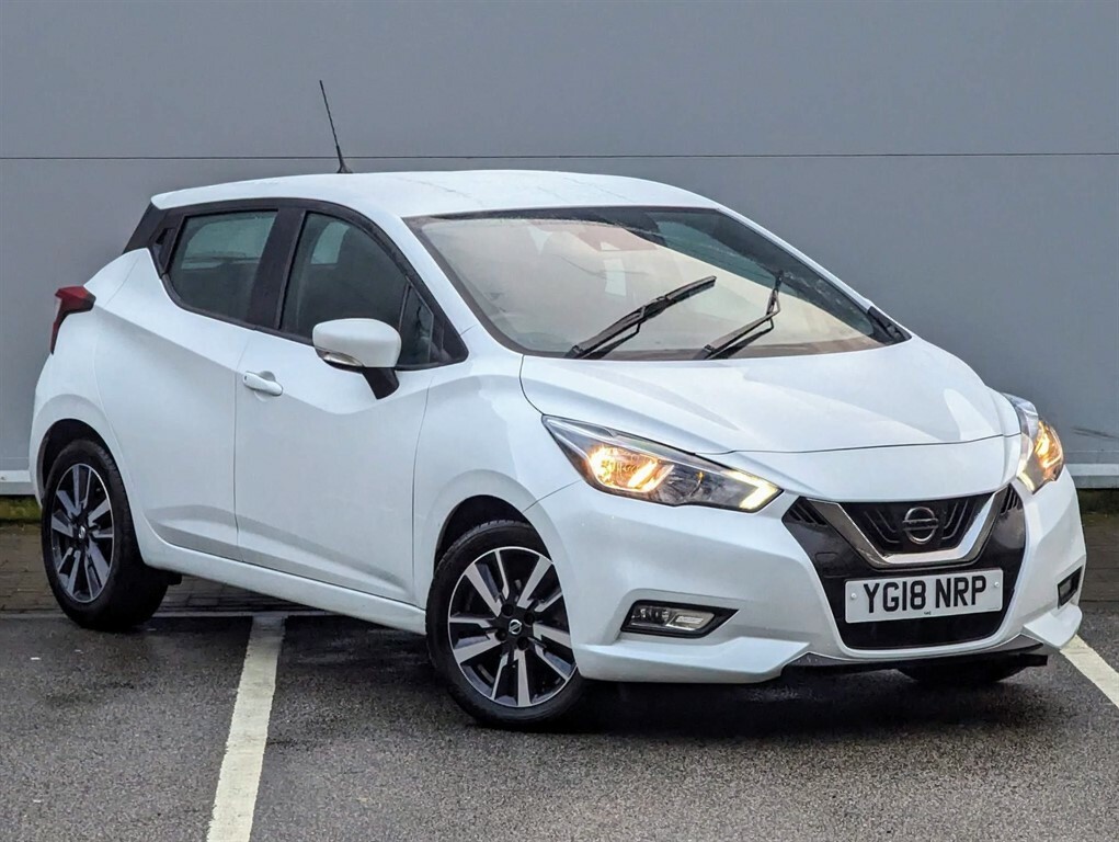 Compare Nissan Micra 0.9 Ig-t Acenta Euro 6 Ss YG18NRP White