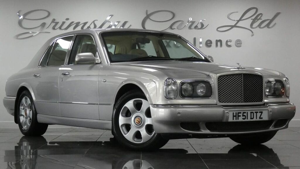 Compare Bentley Arnage Saloon 6.8 Red Label 200151 HF51DTZ Silver