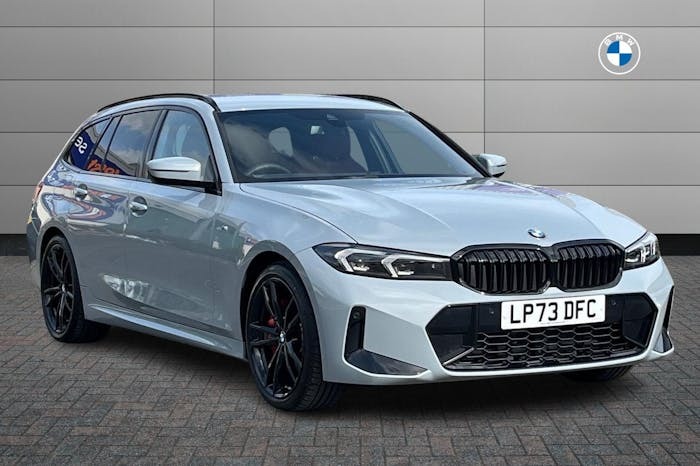 Compare BMW 3 Series 2.0 320I M Sport Touring 184 Ps LP73DFC Grey