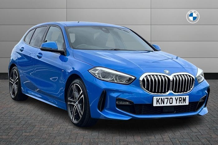 Compare BMW 1 Series 1.5 118I M Sport Hatchback Dct 140 Ps KN70YRM Blue