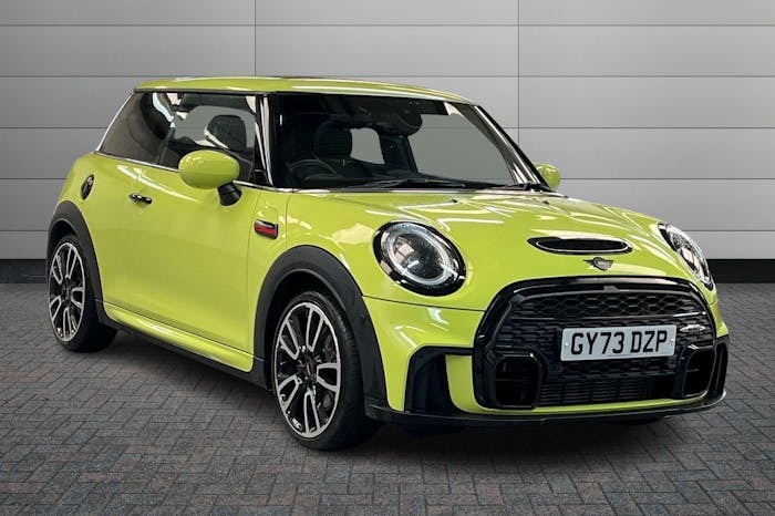 Compare Mini Hatch 2.0 Cooper S Sport Hatchback Steptronic GY73DZP Yellow