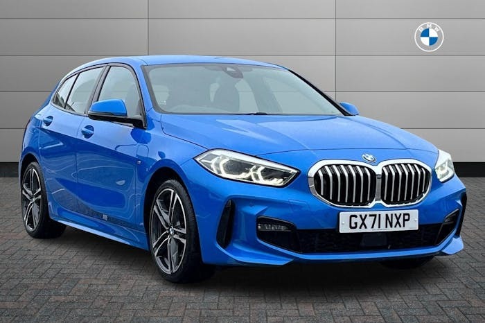 Compare BMW 1 Series 1.5 118I M Sport Lcp Hatchback GX71NXP Blue