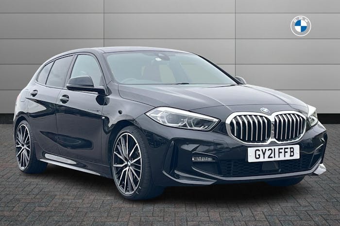 Compare BMW 1 Series 1.5 118I M Sport Lcp Hatchback Dct GY21FFB Black