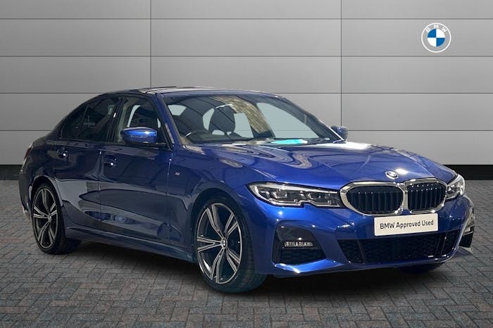 Compare BMW 3 Series 2.0 320I M Sport Saloon 184 Ps ND71CZB Blue
