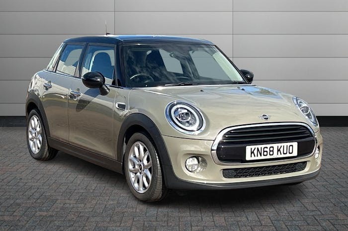 Compare Mini Hatch 1.5 Cooper Hatchback 136 Ps KN68KUO Grey