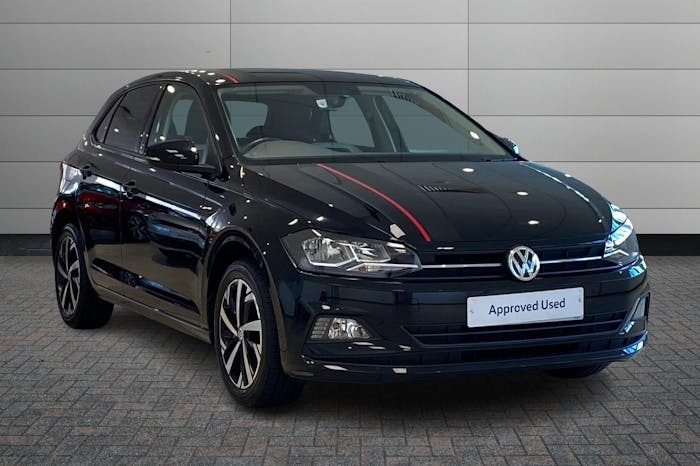 Compare Volkswagen Polo 1.0 Evo Beats Hatchback 80 Ps EN69EDJ Black
