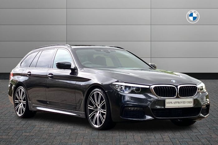 Compare BMW 5 Series 3.0 530D M Sport Touring 265 Ps YK68XNR Grey