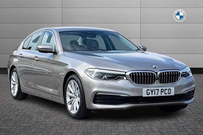 Compare BMW 5 Series 3.0 530D Se Saloon Xdrive 265 Ps GY17PCO Silver