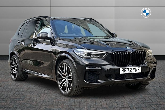 Compare BMW X5 3.0 30D Mht M Sport Suv Hybrid Xdr RE72YNF Black