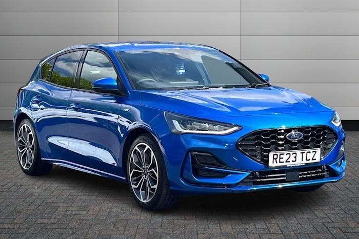 Compare Ford Focus 1.0T Ecoboost St Line X Hatchback Manua RE23TCZ Blue