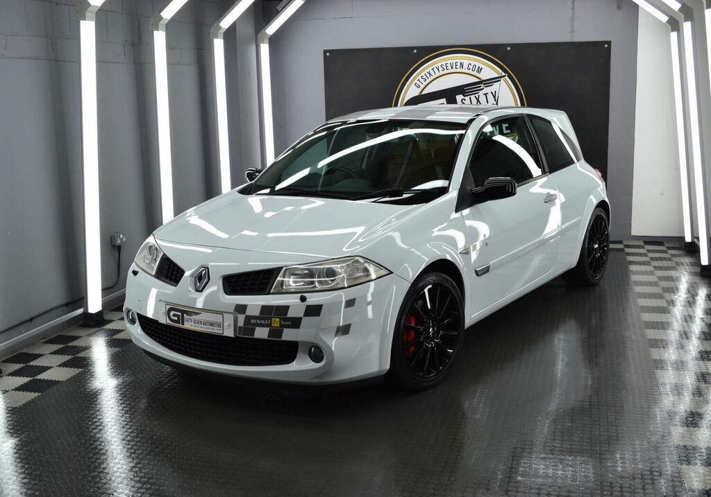 Compare Renault Megane Hatchback L8OMH White