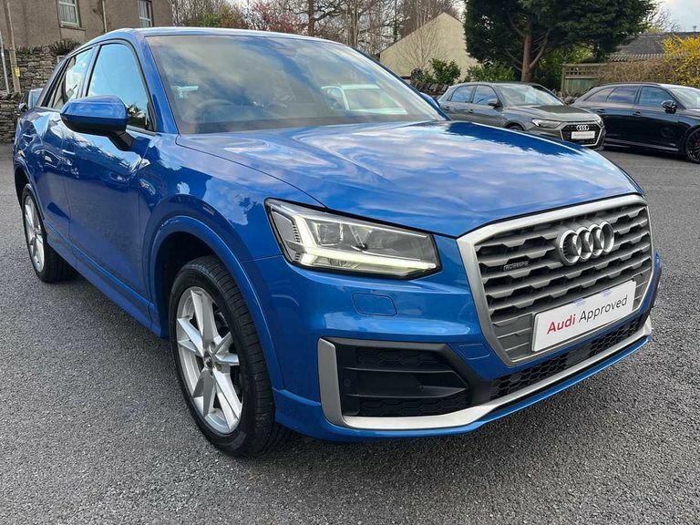Compare Audi Q2 S Line 2.0 Tfsi Quattro 190 Ps S Tronic YP18EJF Blue