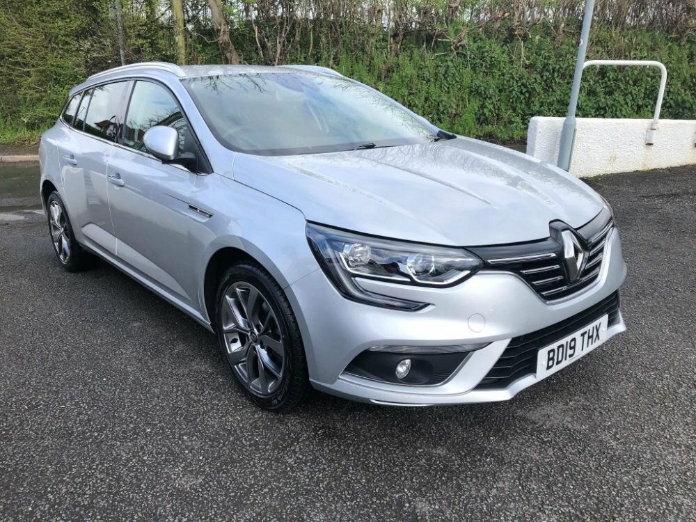 Compare Renault Megane 1.3 Tce Iconic Sport Tourer Euro 6 Ss BD19THX Silver