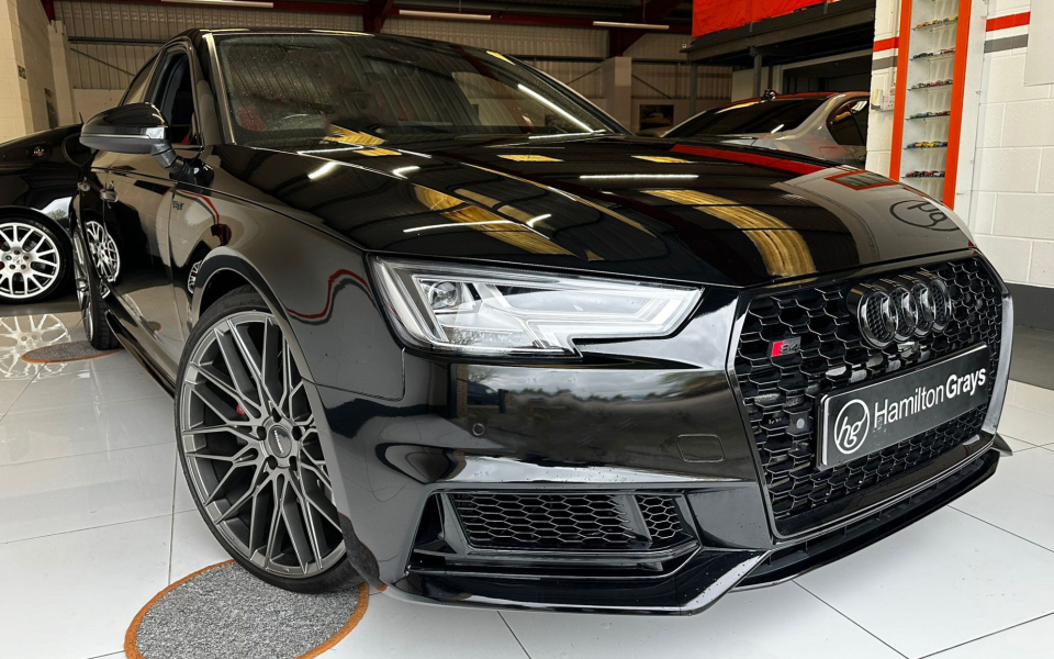 Audi S4 Petrol Black #1