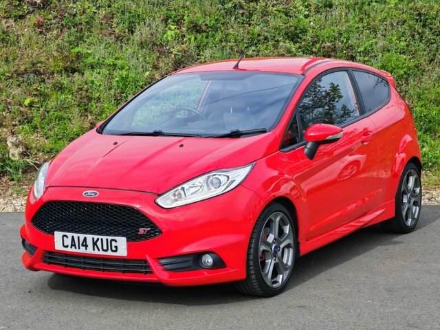 Compare Ford Fiesta 1.6 St-2 180 Bhp CA14KUG Red