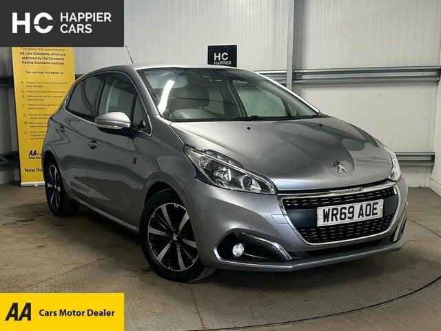 Compare Peugeot 208 1.2 Ss Tech Edition 82 Bhp WR69AOE Grey