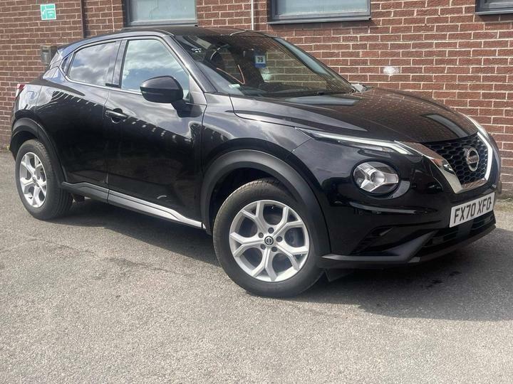 Compare Nissan Juke 1.0 Dig-t N-connecta Euro 6 Ss FX70XFO Black