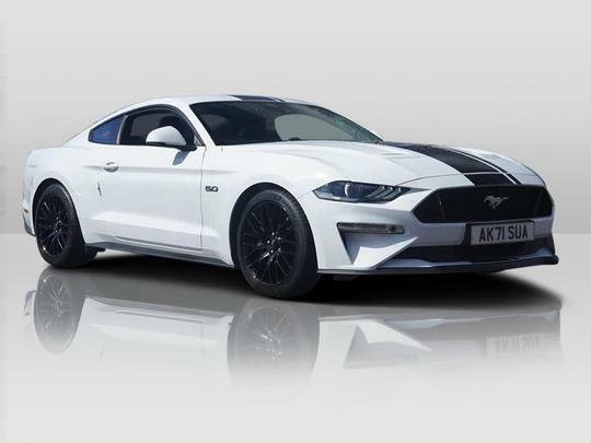 Compare Ford Mustang Gt Custom Pack 2 5.0 V8 449Ps Fastback AK71SUA White