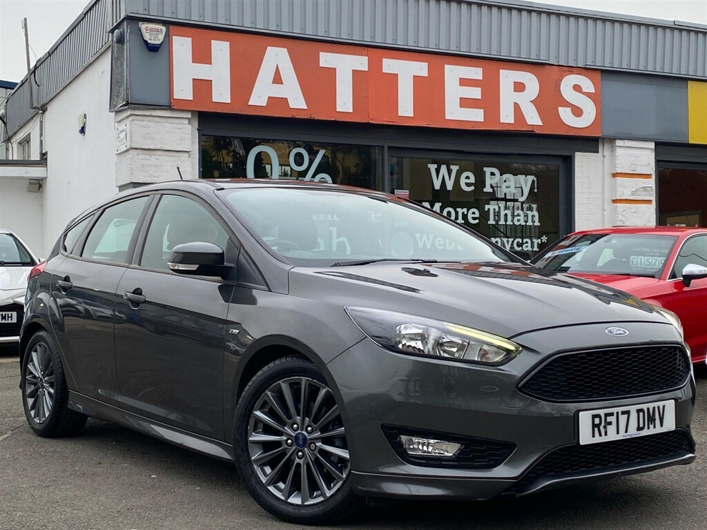 Compare Ford Focus 1.0T Ecoboost St-line Euro 6 Ss RF17DMV Grey