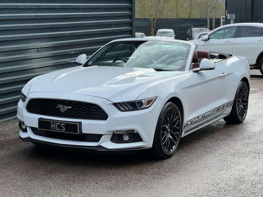 Compare Ford Mustang 2.3T Ecoboost Selshift Euro 6  White